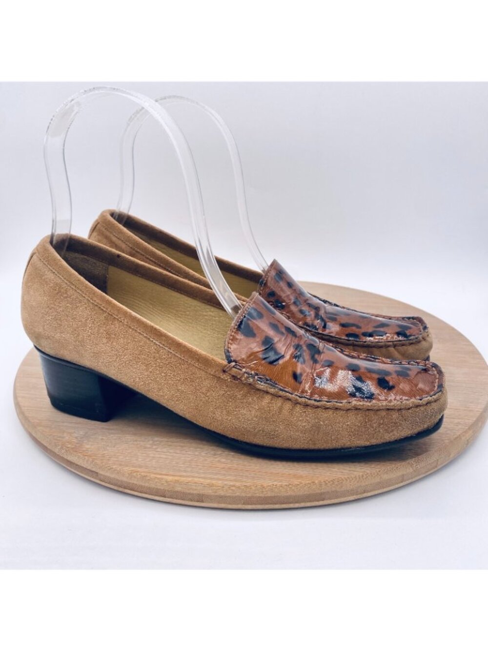 Vintage Stuart Weitzman Shoes Womens 6.5 Beige Suede Square Toe y2k Leopard